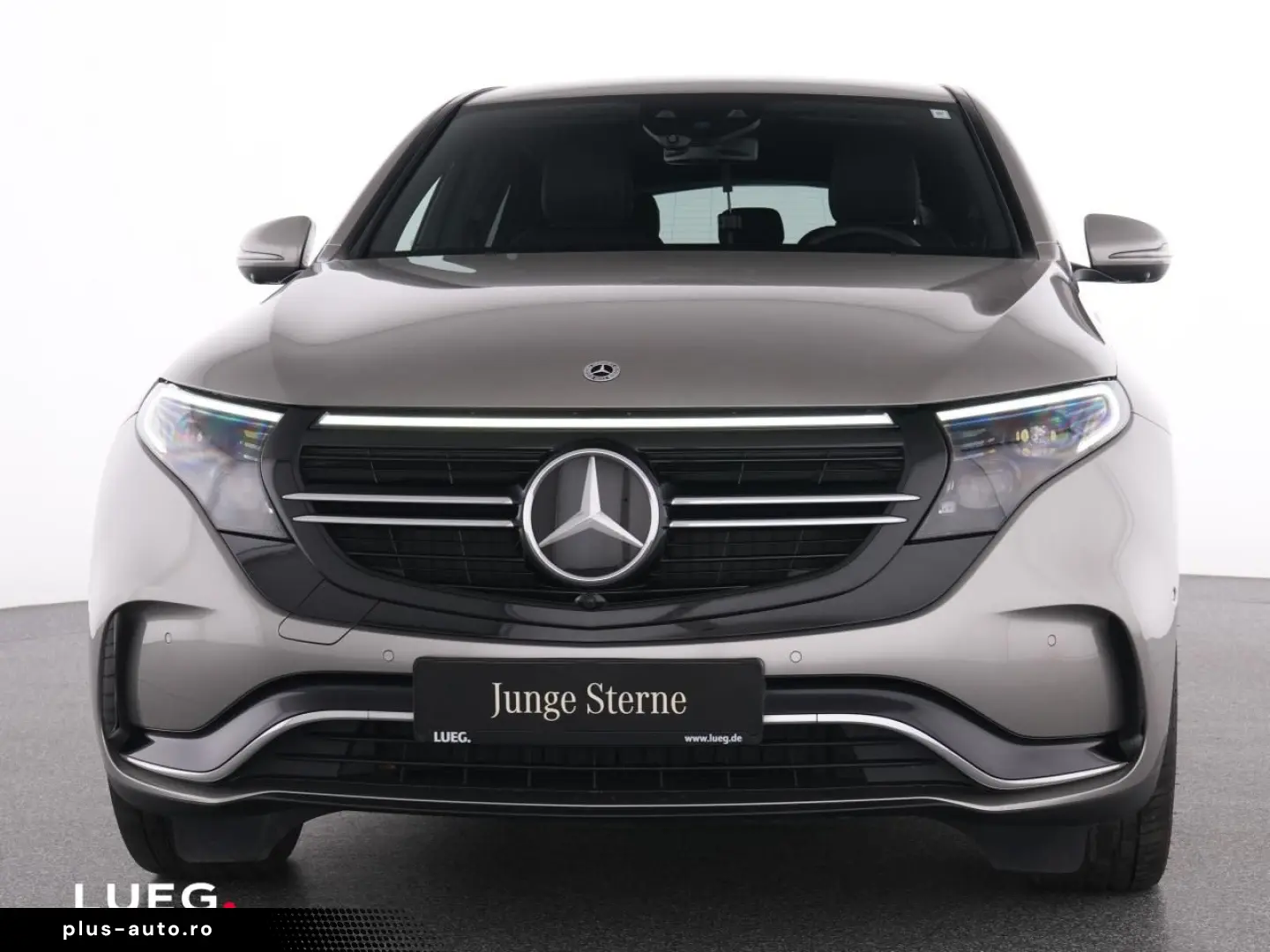 MERCEDES-BENZ EQC 400 4M AMG AHK MBeam 360 Dist KeyG&hellip;