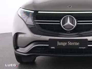 MERCEDES-BENZ EQC 400 4M AMG AHK MBeam 360 Dist KeyG&hellip;