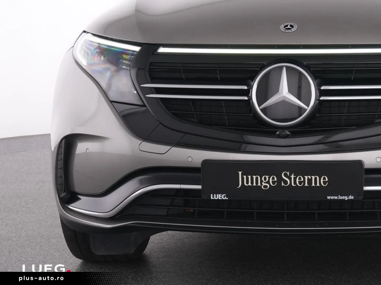 MERCEDES-BENZ EQC 400 4M AMG AHK MBeam 360 Dist KeyG&hellip;