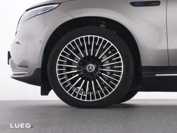 MERCEDES-BENZ EQC 400 4M AMG AHK MBeam 360 Dist KeyG&hellip;