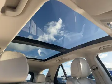 MERCEDES-BENZ GLE 350 de AMG Line 4Matic Panorama Kamera Shz