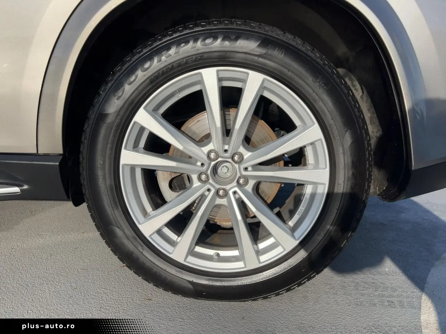 MERCEDES-BENZ GLE 350 de AMG Line 4Matic Panorama Kamera Shz