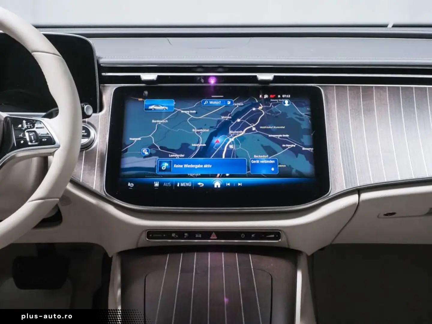 MERCEDES-BENZ E 400 e 4M Limousine EXCLUSIVE PANO 360  DISTR