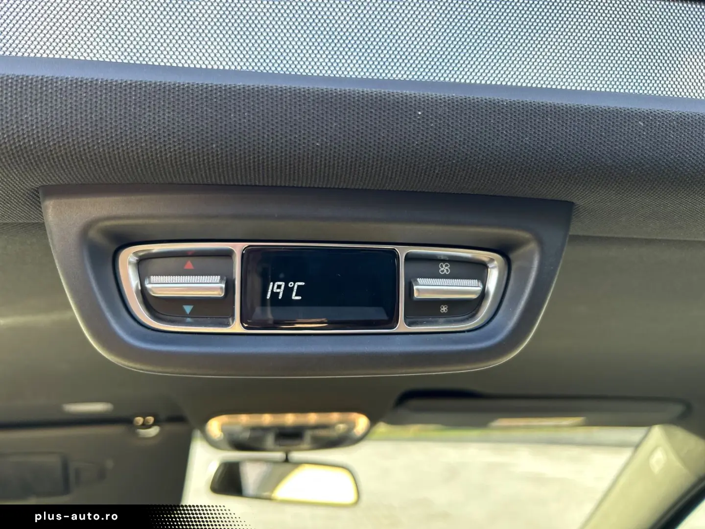 MERCEDES-BENZ V300d 4M Lang AMG -7S-2xEl.Tür-Pano-360K-19Zo