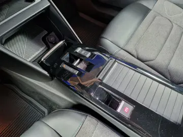 CITROEN C4 1.5 BLUEHDI S&S FEEL PACK 8AT 130CP 2022