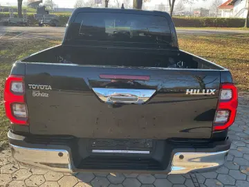 TOYOTA Hilux 2.8 Aut. MILD HYB. AHK Kamera DAB Sitzh.
