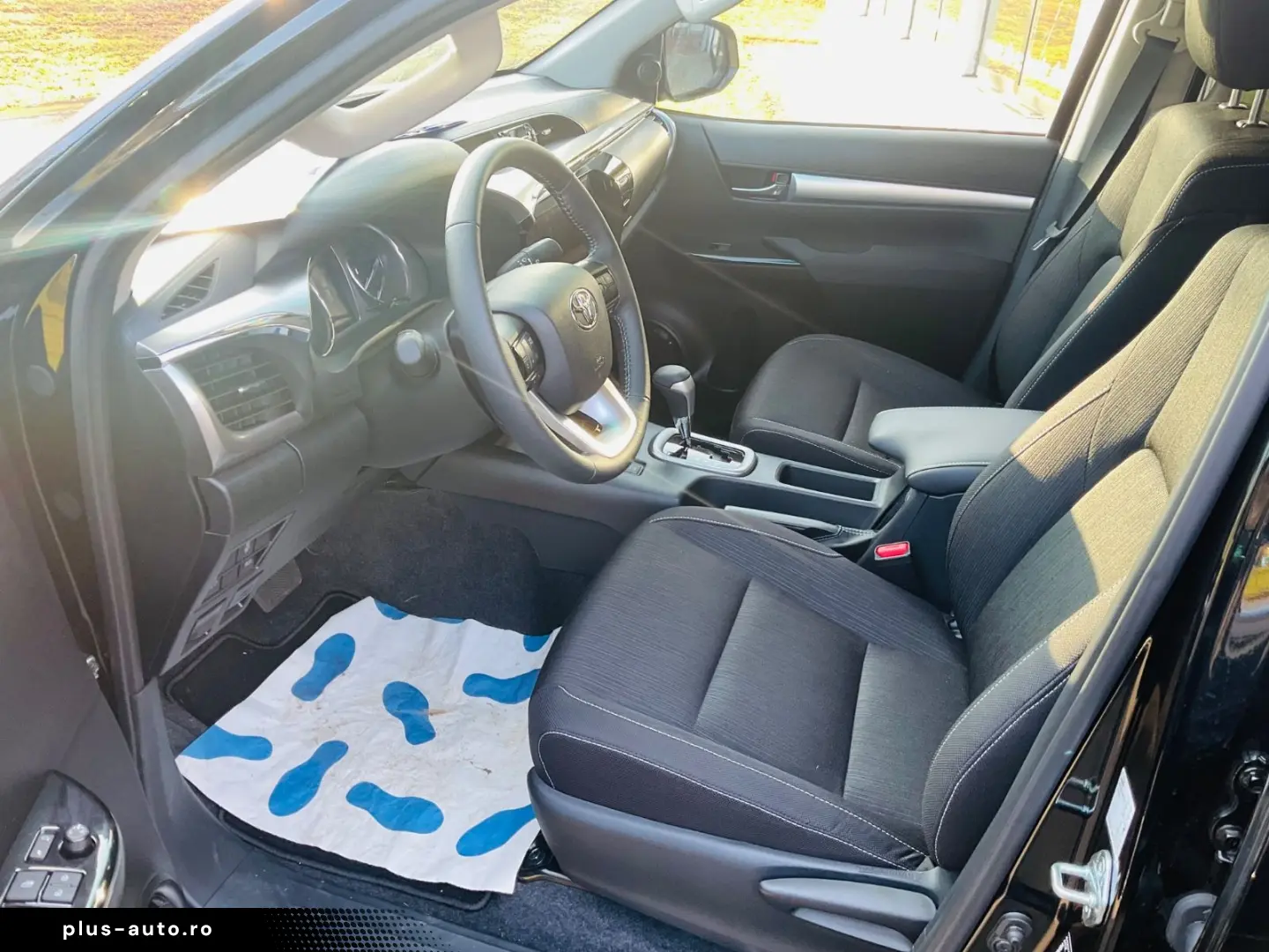 TOYOTA Hilux 2.8 Aut. MILD HYB. AHK Kamera DAB Sitzh.