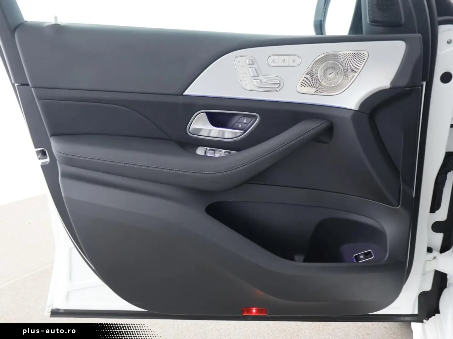 MERCEDES-BENZ GLE 350 de 4M AMG Night Sitzklima Pano AHK 360