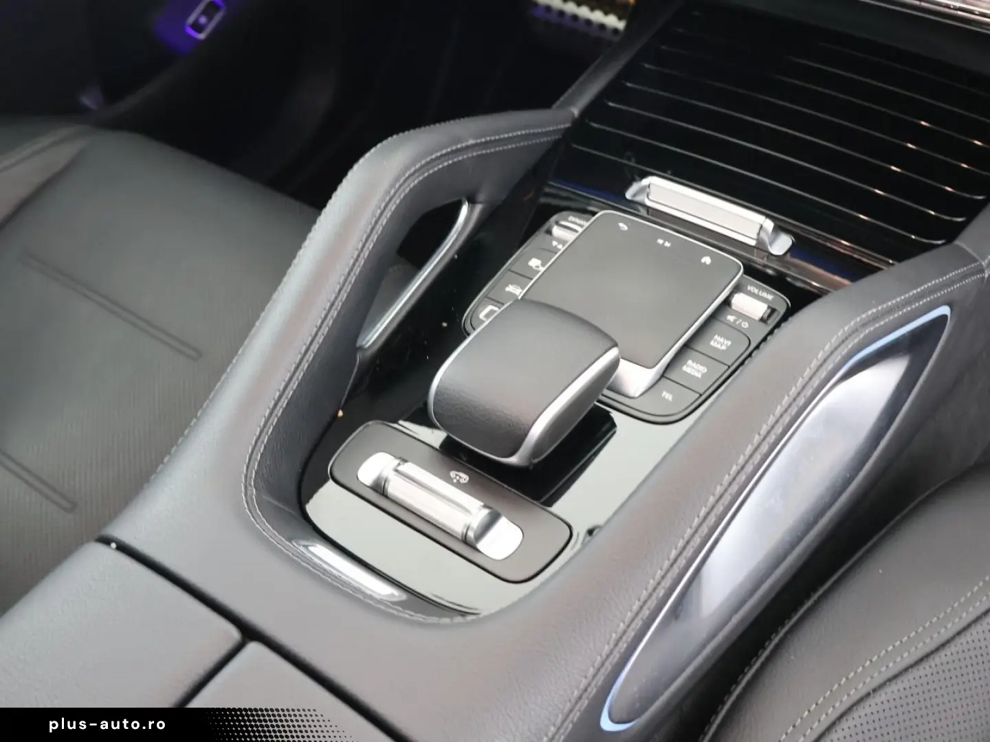 MERCEDES-BENZ GLE 350 de 4M AMG Night Sitzklima Pano AHK 360