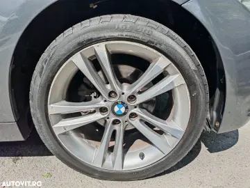 BMW Seria 3 320d Efficient Dynamic Edition Aut.