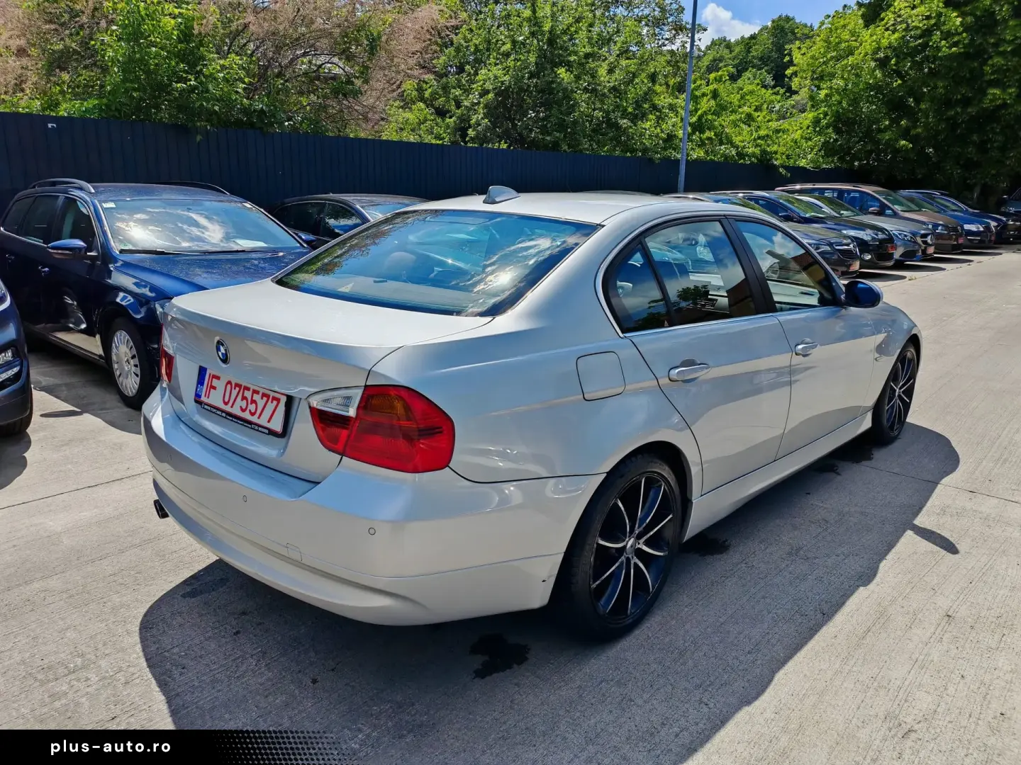 BMW Seria 3 318d