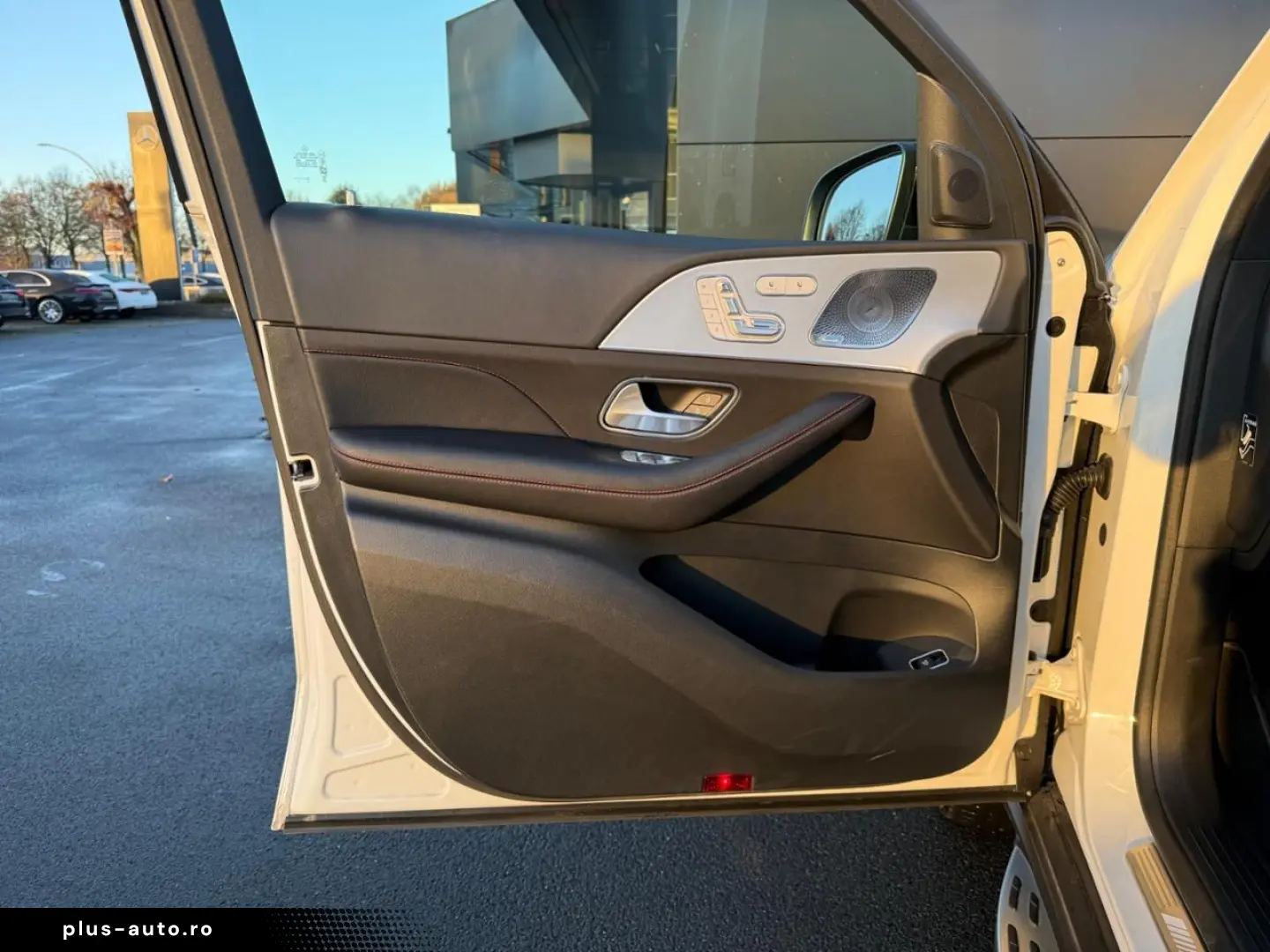 MERCEDES-BENZ GLE 53 AMG 4M  AMG Night AHK Pano 22 Zoll 360