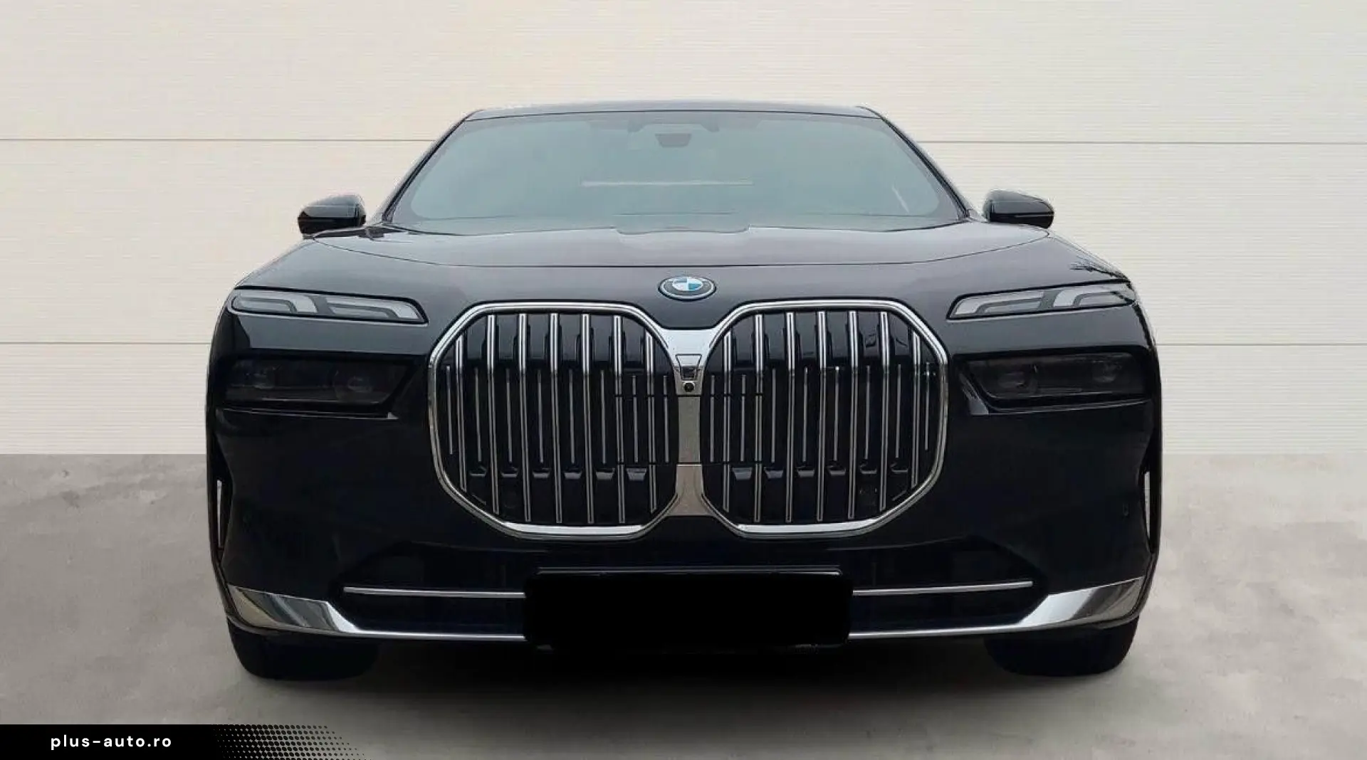 BMW BMW 750 e xDrive 360 SOFT CLOSE B&WIconic Glow