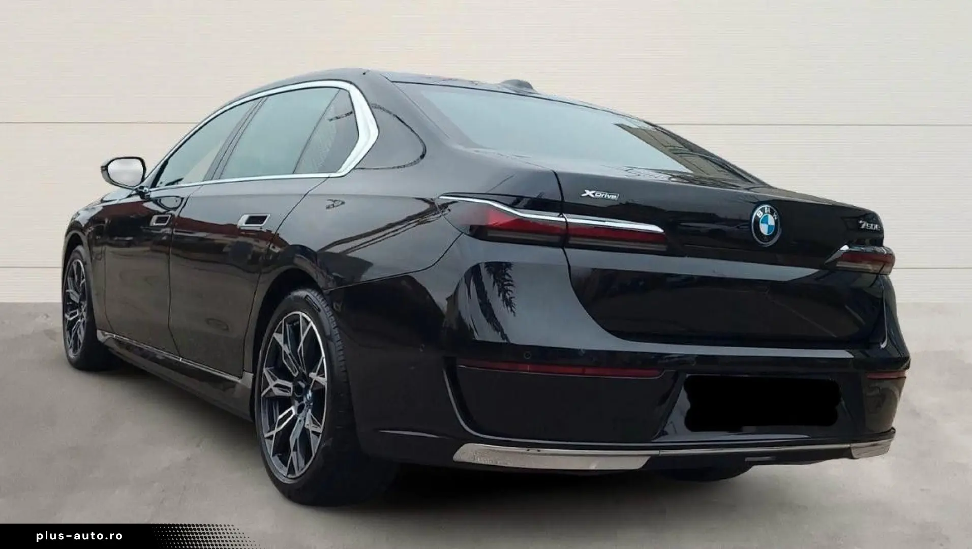 BMW BMW 750 e xDrive 360 SOFT CLOSE B&WIconic Glow