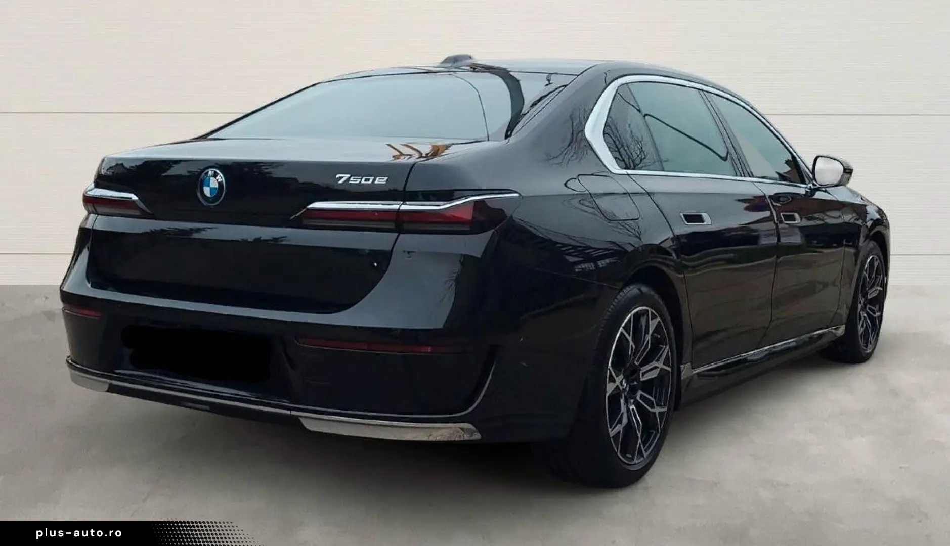 BMW BMW 750 e xDrive 360 SOFT CLOSE B&WIconic Glow