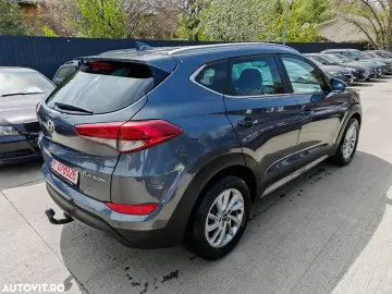 Hyundai Tucson blue 1.7 CRDi 2WD DCT Premium