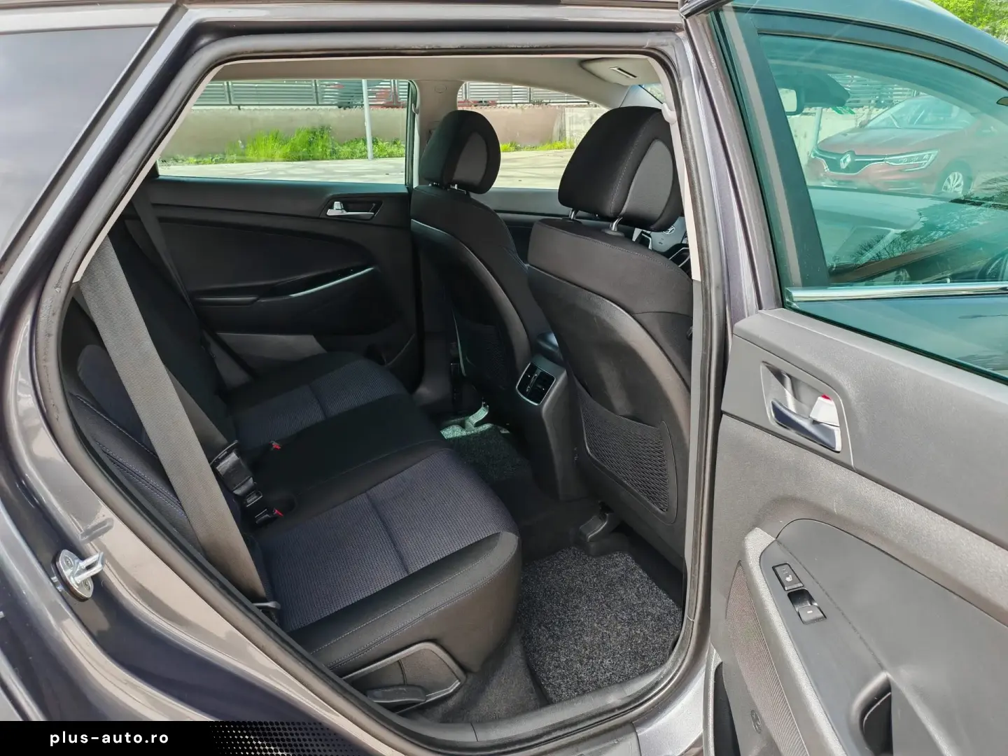 Hyundai Tucson blue 1.7 CRDi 2WD DCT Premium