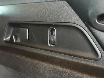 MERCEDES-BENZ GLE 63 AMG 4Matic  Burmester AHK Luftf. Pano