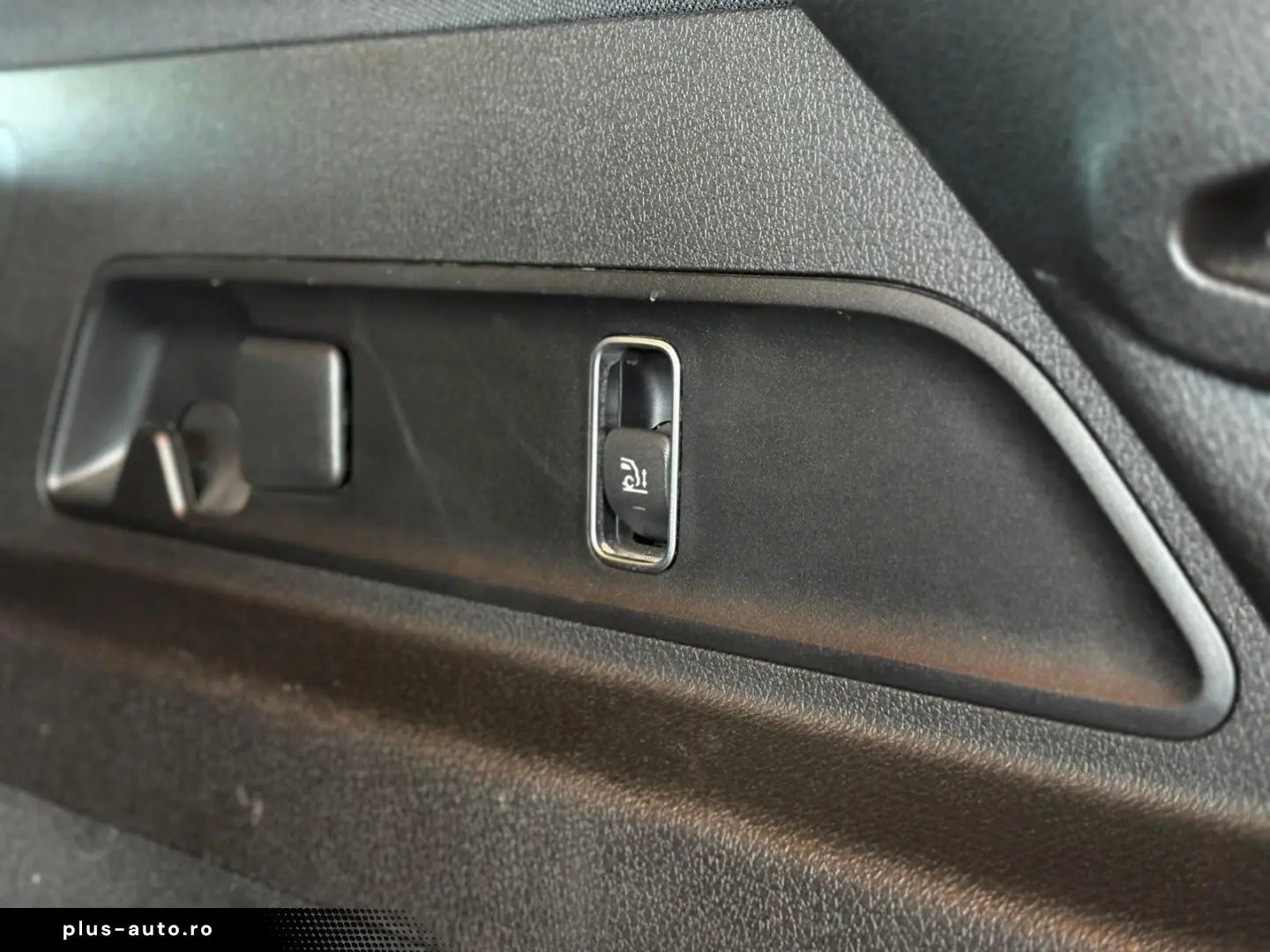 MERCEDES-BENZ GLE 63 AMG 4Matic  Burmester AHK Luftf. Pano