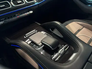 MERCEDES-BENZ GLE 63 AMG 4Matic  Burmester AHK Luftf. Pano