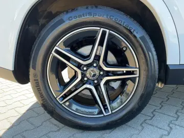 MERCEDES-BENZ GLE 350 d 4M AMG Line AHK KeyGo MBeam Pano TWA
