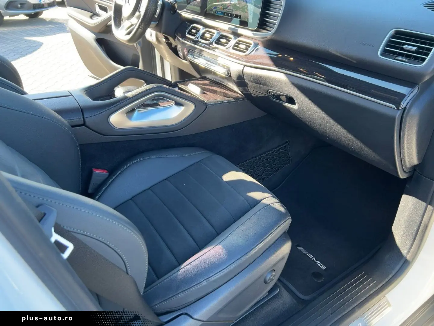 MERCEDES-BENZ GLE 350 d 4M AMG Line AHK KeyGo MBeam Pano TWA