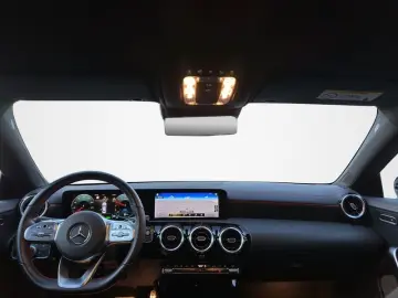 MERCEDES-BENZ CLA 250 e COUPÈ AMG NIGHT LED PDC TEMP&hellip;