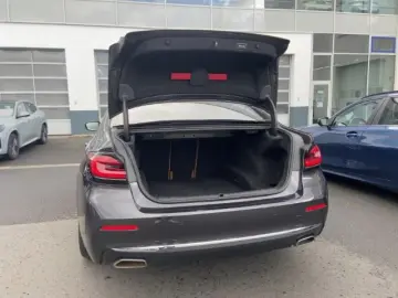 BMW 530 i xDr Limo Laser Pano HiFi Leder HUD NAV SHZ