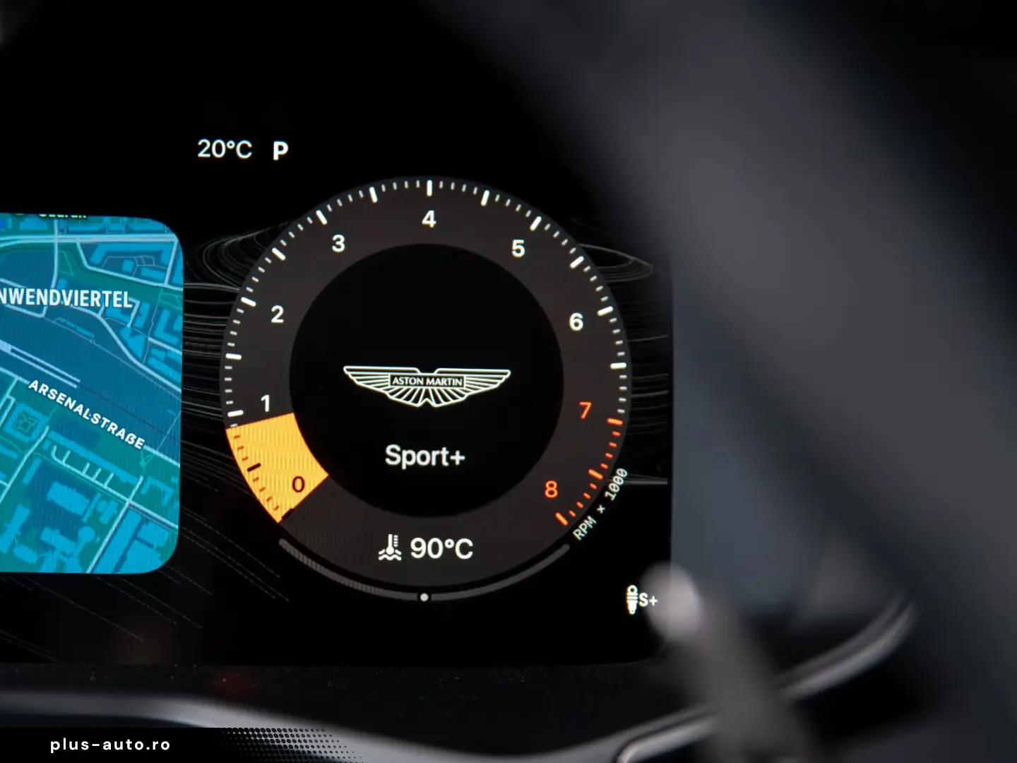 Aston Martin DBX S   Magneto Bronz