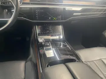 Audi A8 50 TDI quattro tiptronic