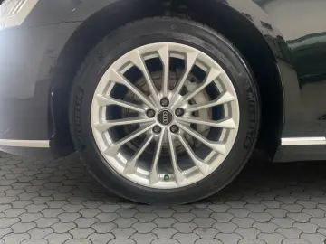 Audi A8 50 TDI quattro tiptronic