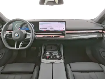 BMW 520i M Sport Lüft ACC PAs 360  ha&ka 4xSHZ el.Si