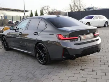 BMW 320 d xDrive Lim. M Sport -Standhzg-ACC-LED-DAB