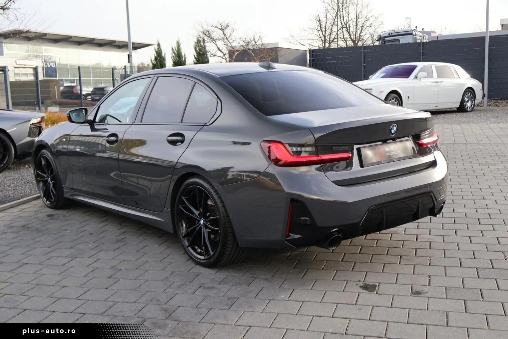BMW 320 d xDrive Lim. M Sport -Standhzg-ACC-LED-DAB