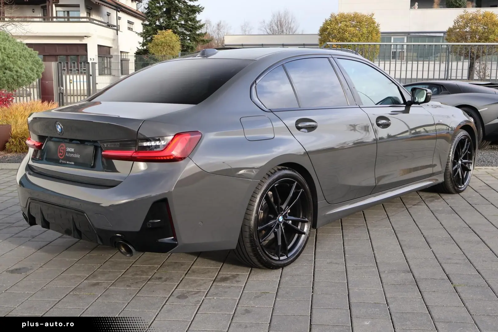 BMW 320 d xDrive Lim. M Sport -Standhzg-ACC-LED-DAB