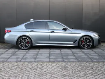 BMW 520 5-serie 520i Business Edition Plus   M-SPORT