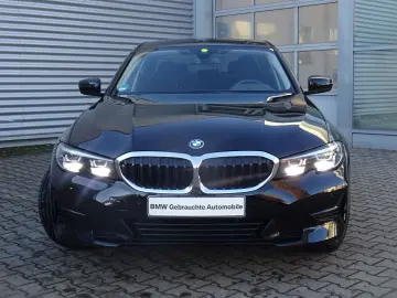 BMW 320e Lim. Advantage LivePro Kamera Parkassist SH