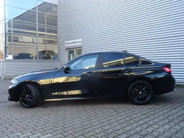 BMW 320e Lim. Advantage LivePro Kamera Parkassist SH