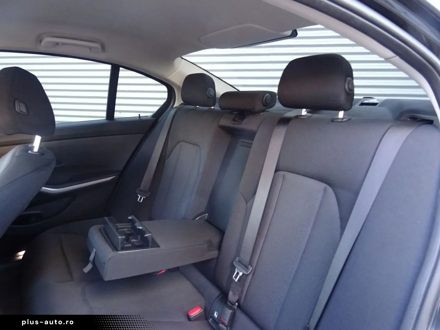 BMW 320e Lim. Advantage LivePro Kamera Parkassist SH