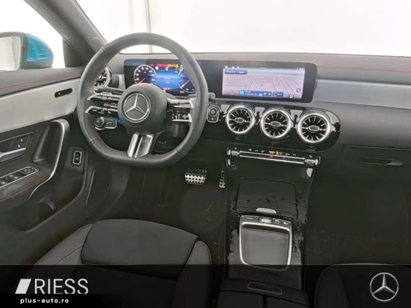 MERCEDES-BENZ CLA 200 Cp AMG Sport LED MBUX W-Paket Keyless