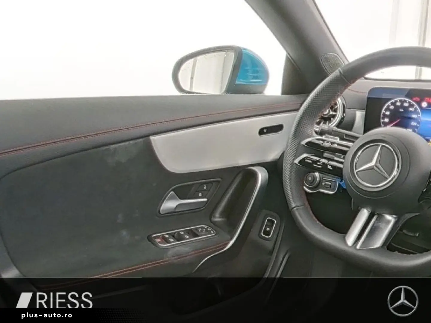 MERCEDES-BENZ CLA 200 Cp AMG Sport LED MBUX W-Paket Keyless