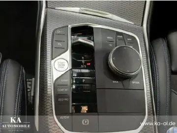 BMW 3er - 320 d Mild xD M Sport STD H&K Kamera