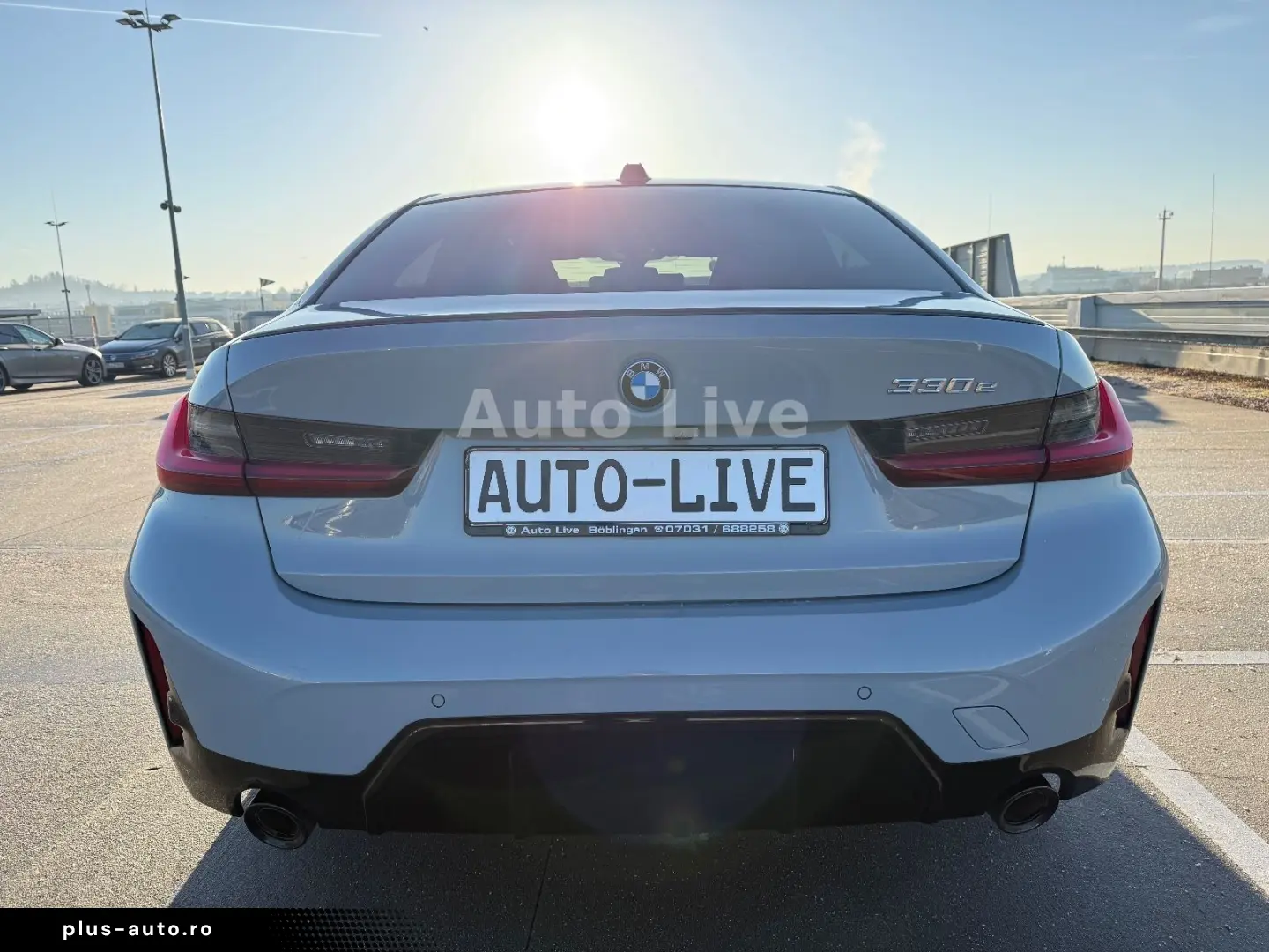 BMW 330e SAG M PAKET CURVED HEAP UP KAMER LASER H&K!