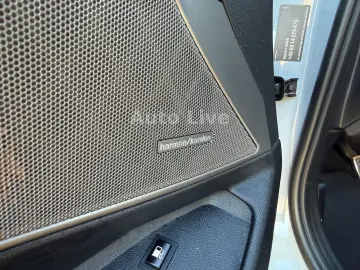 BMW 330e SAG M PAKET CURVED HEAP UP KAMER LASER H&K!