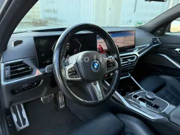 BMW 330e SAG M PAKET CURVED HEAP UP KAMER LASER H&K!