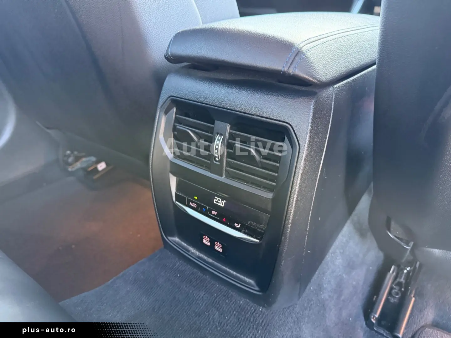 BMW 330e SAG M PAKET CURVED HEAP UP KAMER LASER H&K!