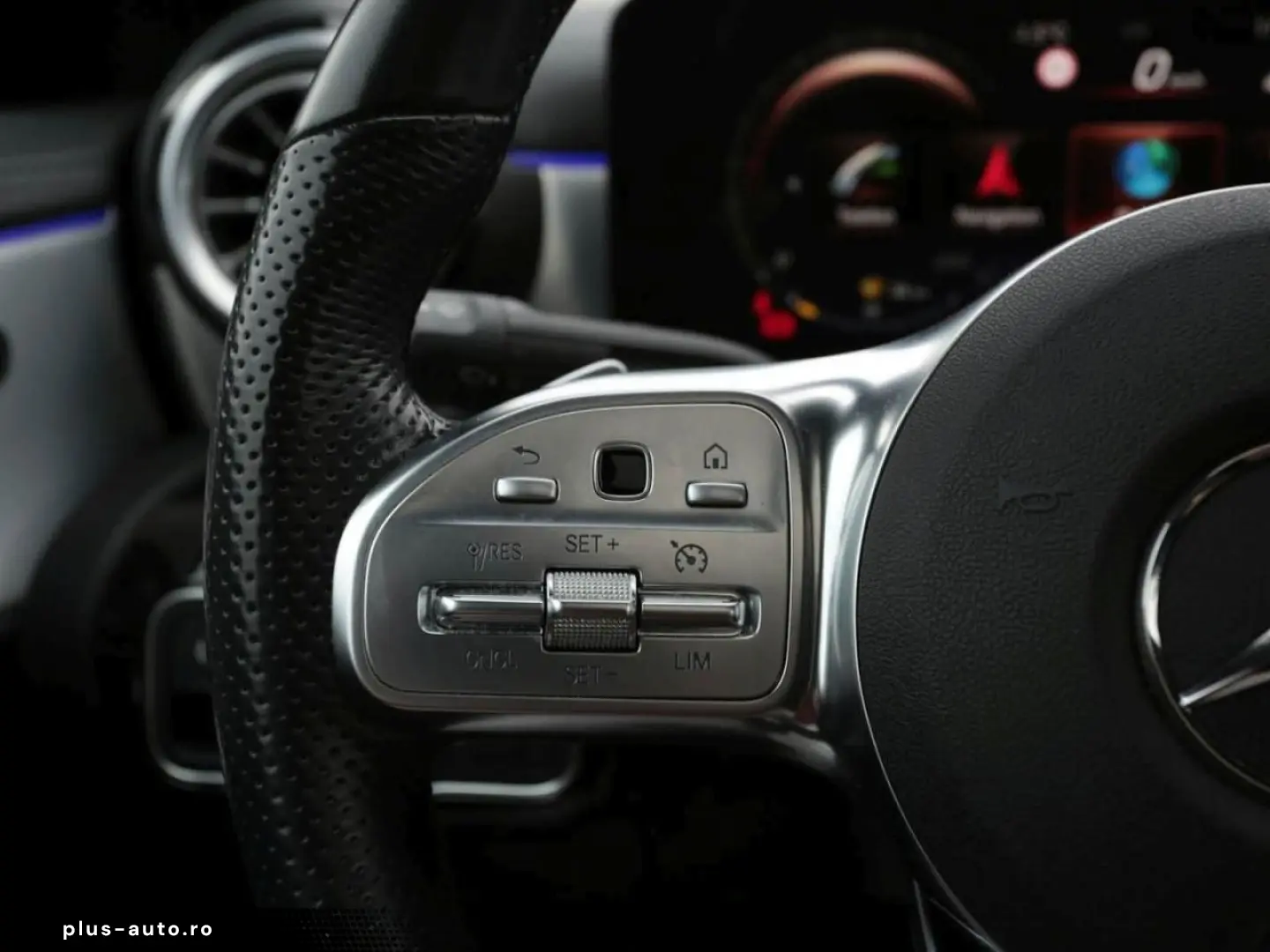 MERCEDES-BENZ CLA 250 e Coupé AMG Night Panorama Sit&hellip;