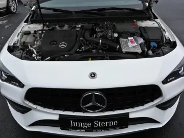 MERCEDES-BENZ CLA 250 e Coupé AMG Night Panorama Sit&hellip;