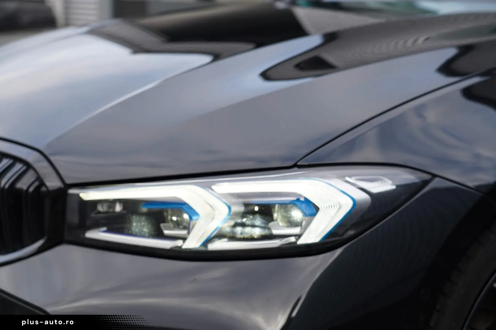 BMW 320d xDrive M Sport SCHIEBEDACH H&K KAM AHK HUD