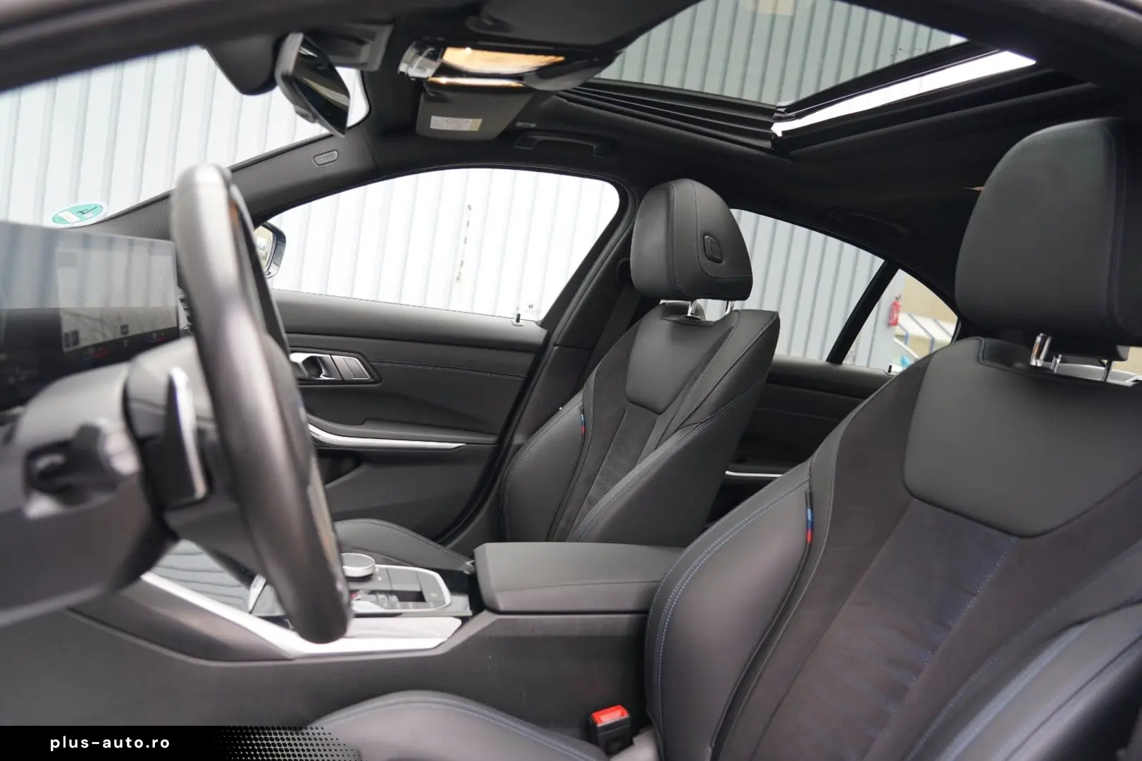 BMW 320d xDrive M Sport SCHIEBEDACH H&K KAM AHK HUD